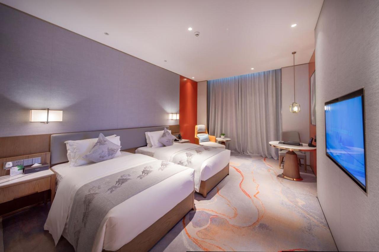 Hotel Wyndham Shiyan Downtown Esterno foto
